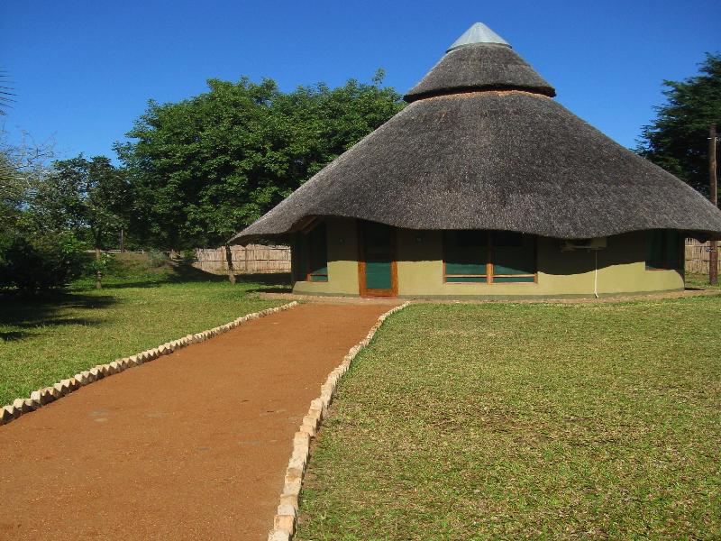 Montebelo Gorongosa Lodge & Safari Mtindiri Exterior photo